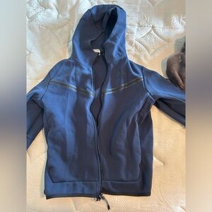 nike tech, navy blue, men’s medium